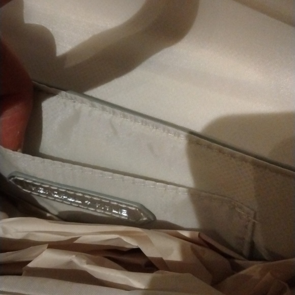 Kendall & Kylie Silver shoulder bag textured print - Picture 7 of 7